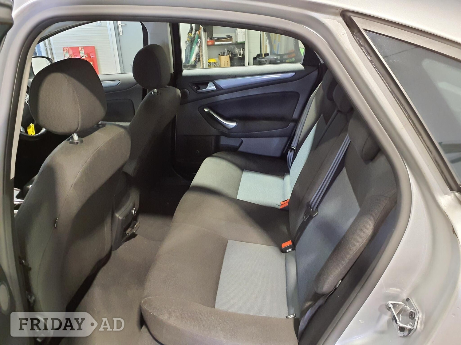 Ford Mondeo 2013 - Cars