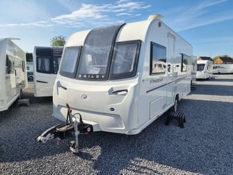 Bailey Phoenix 440 2019