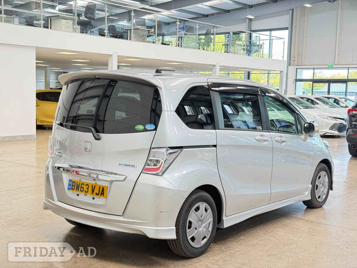 Honda Freed Reading