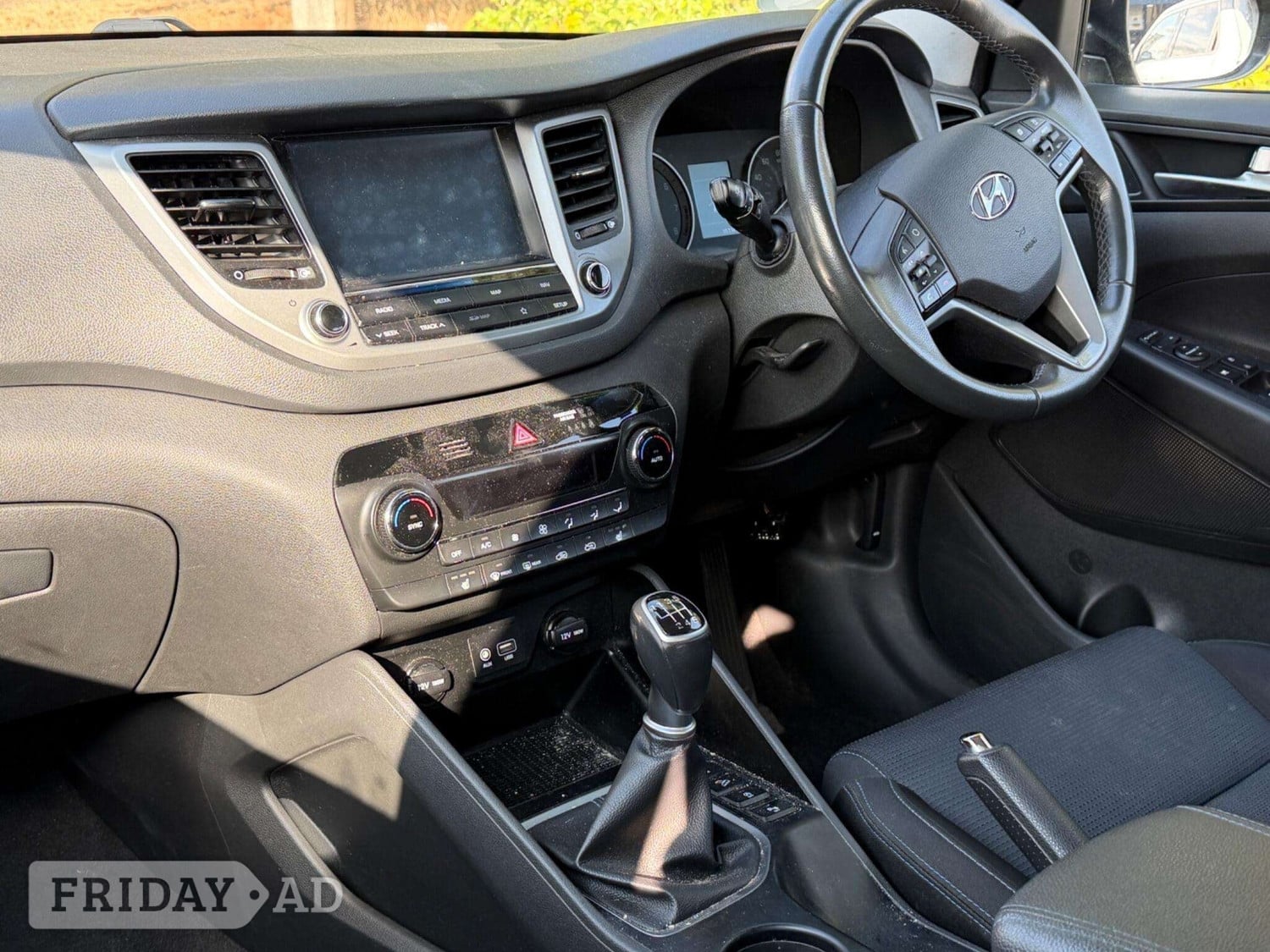 Hyundai Santa Fe 2015 - Cars