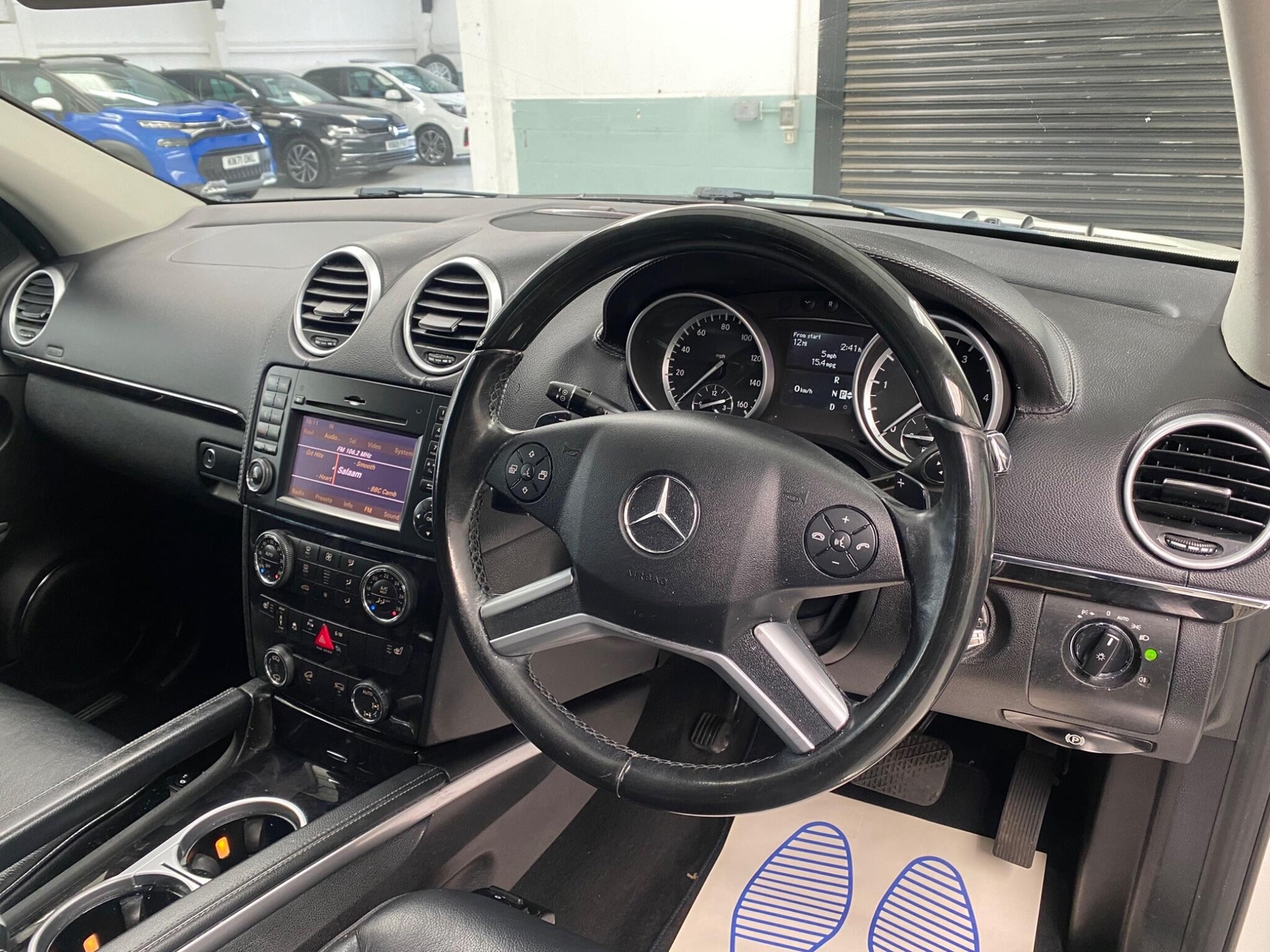 [ berth ]Mercedes-Benz GL Class