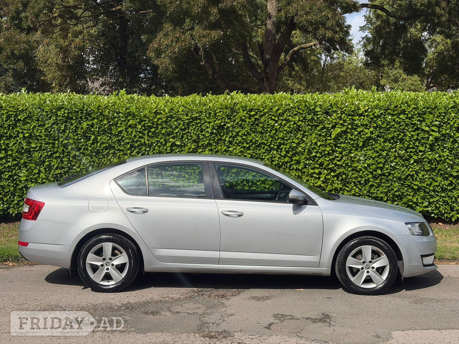 Skoda Octavia 2015 - Cars