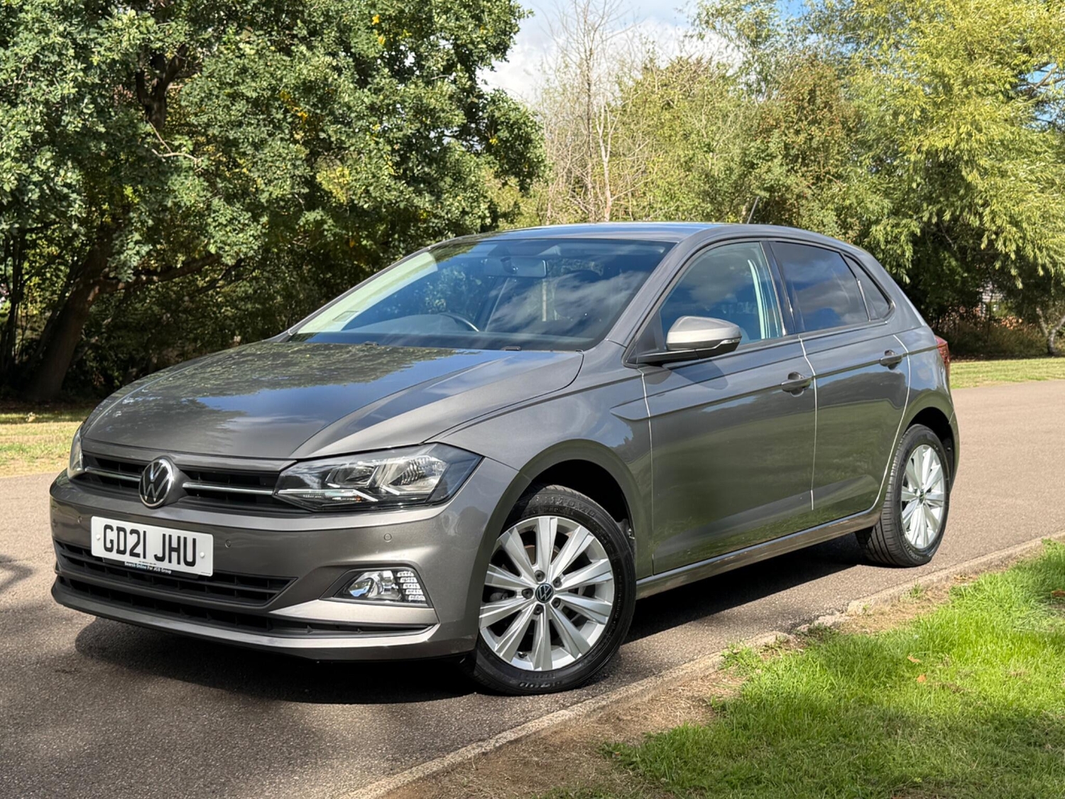 [ berth ]Volkswagen Polo
