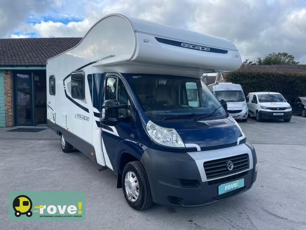[6 berth ]Swift Escape 686 Manual 2012