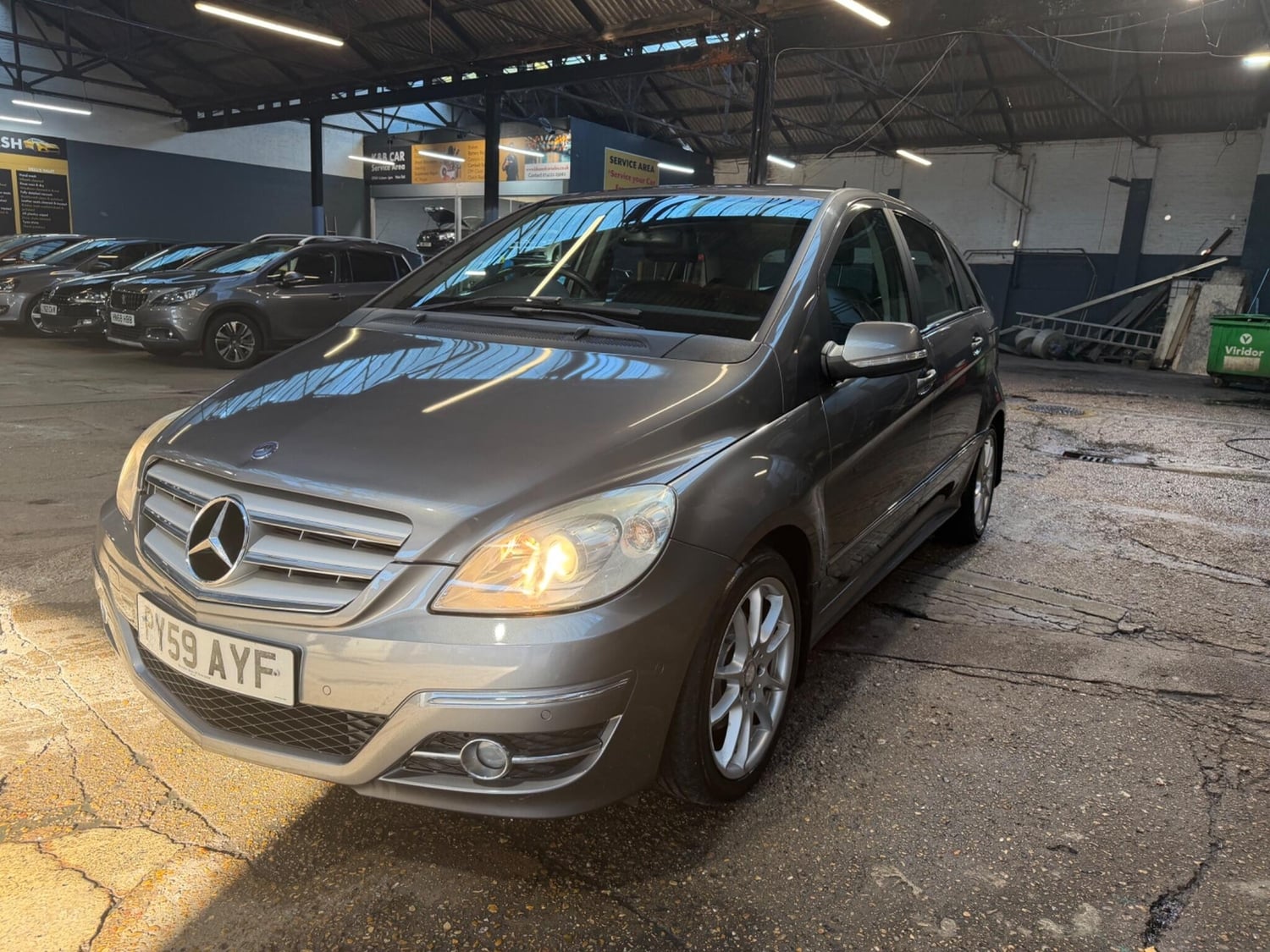 [ berth ]Mercedes-Benz B Class