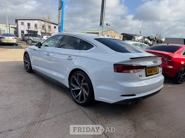 [ berth ]Audi A5