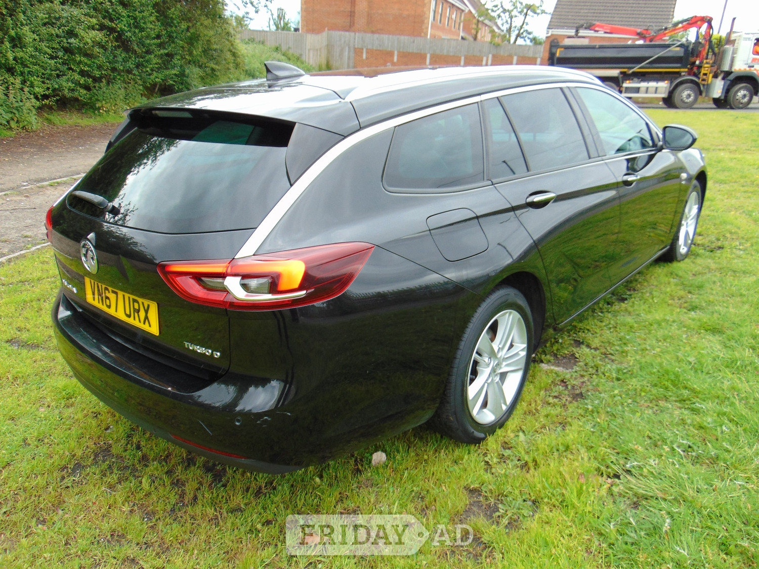 [ berth ]Vauxhall Insignia