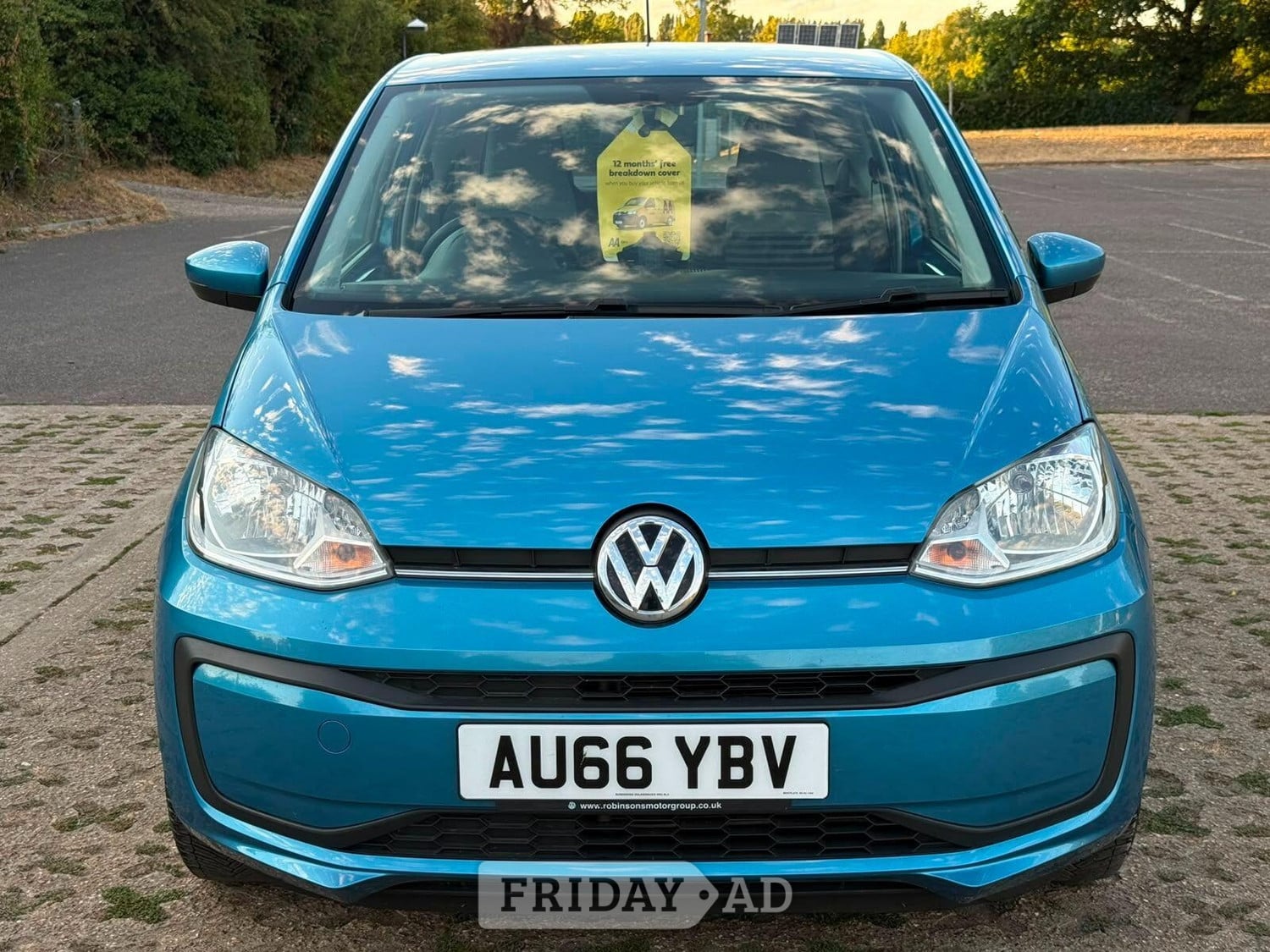 Volkswagen UP! 2016 - Cars in Swanley