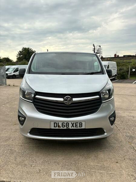 Vauxhall Vivaro Reading