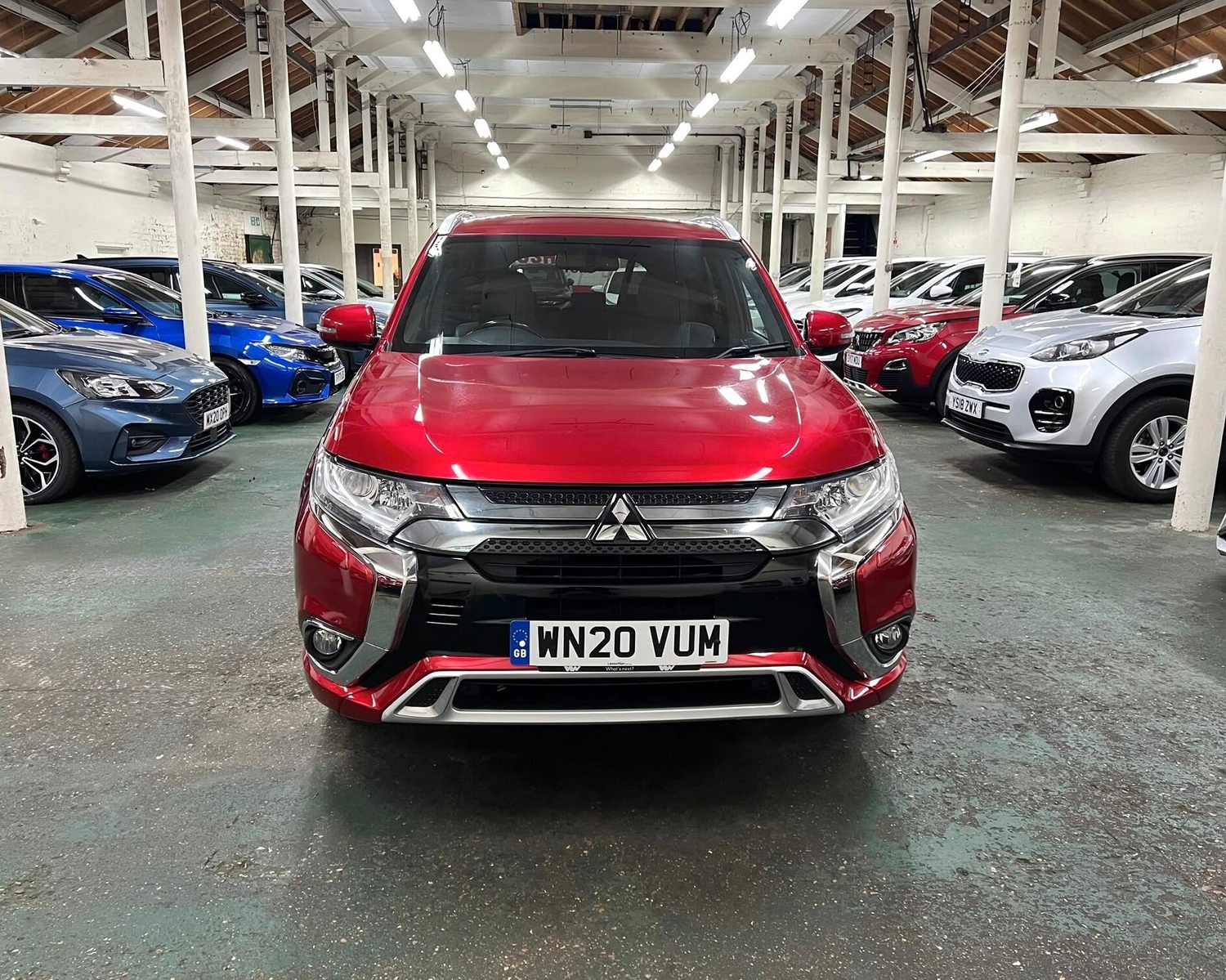 [ berth ]Mitsubishi Outlander