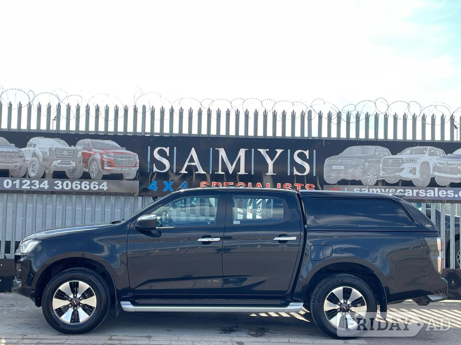 Isuzu D-MAX 2023 - Vans & Commercial Vehicles