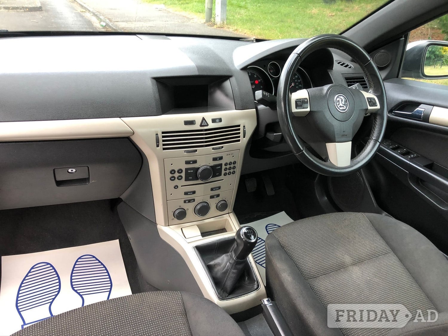 Vauxhall Astra 2008 - Cars in Sunbury-On-Thames