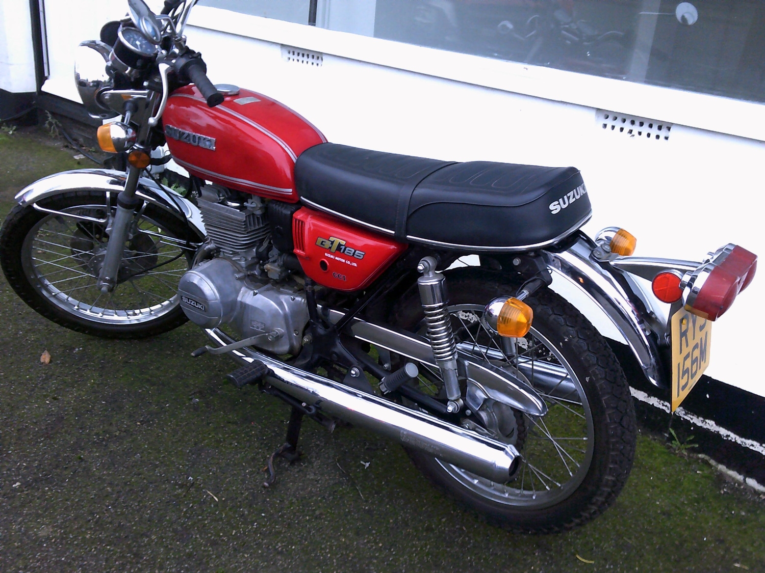 Suzuki 185GT 1975 - Motorbikes, Scooters & Quads in Brighton