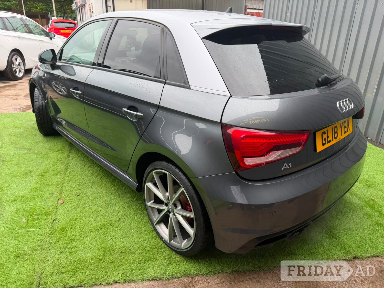 [ berth ]Audi A1