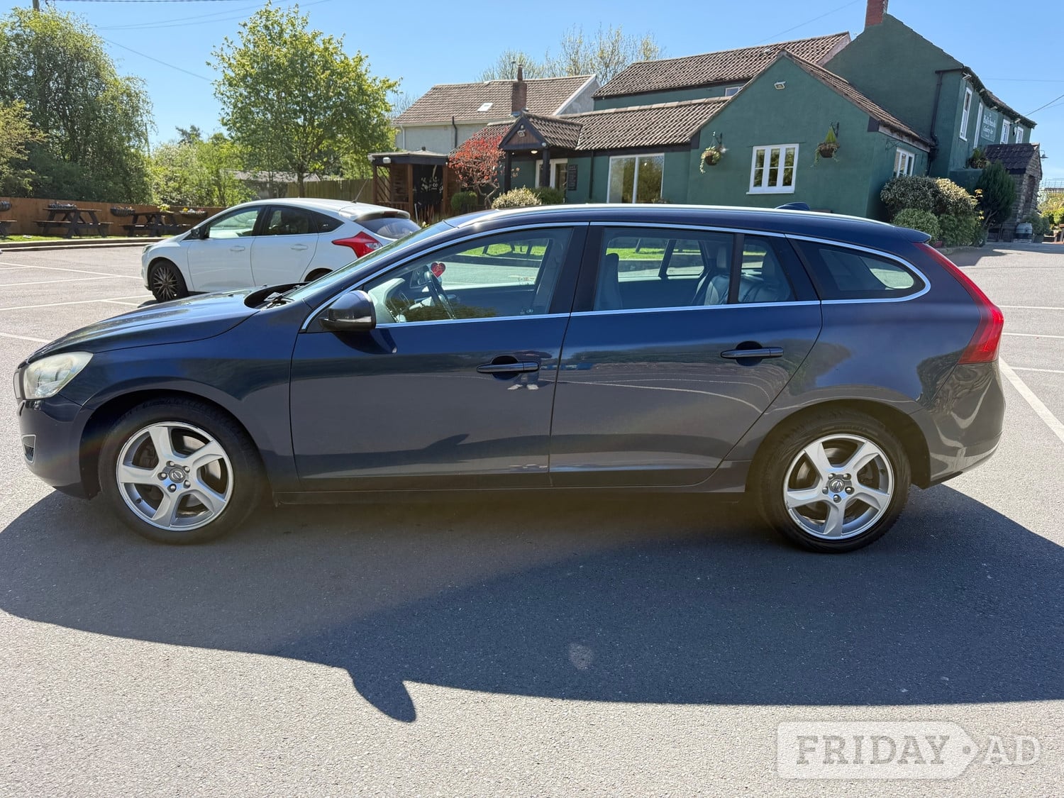 Volvo V60 2012 - Cars