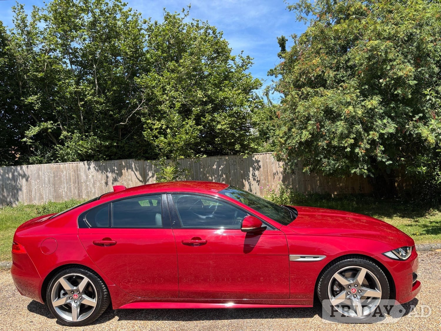 Jaguar XE 2018 in High Wycombe