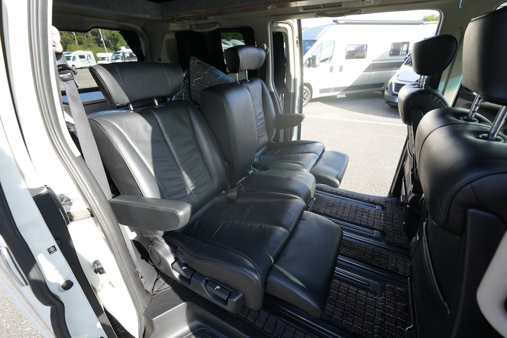 [2 berth ]Nissan Elgrand Campervan Conversion