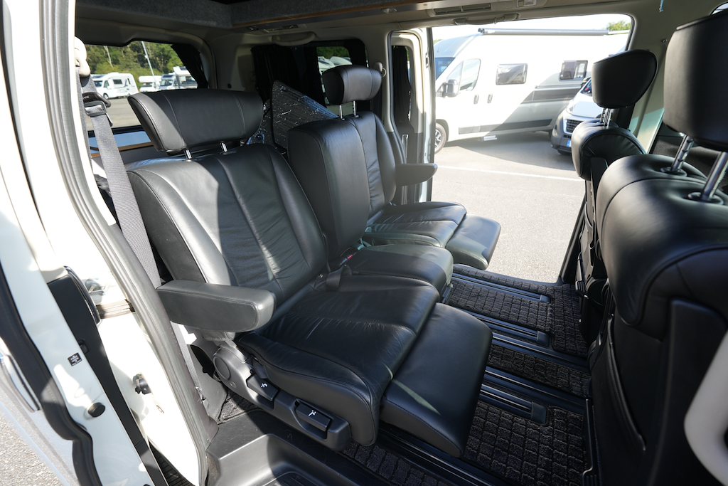 [2 berth ]Nissan Elgrand Campervan Conversion