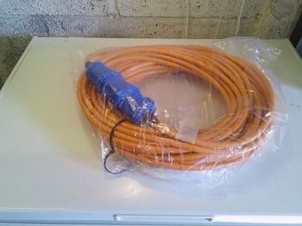 Electric hook up cable