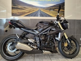 Triumph Street Triple 2014