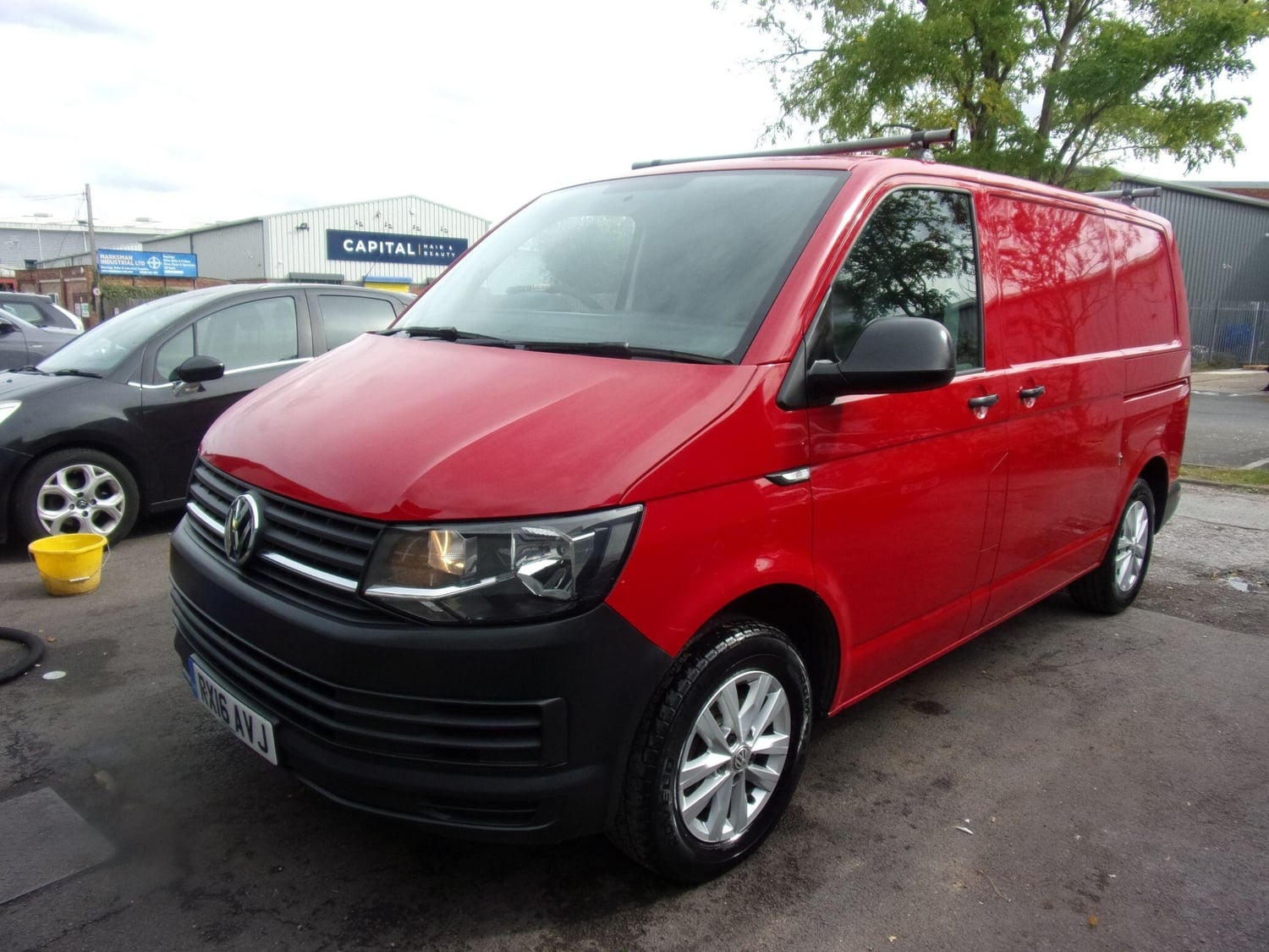 Volkswagen Transporter 2016 - Vans & Commercial Vehicles