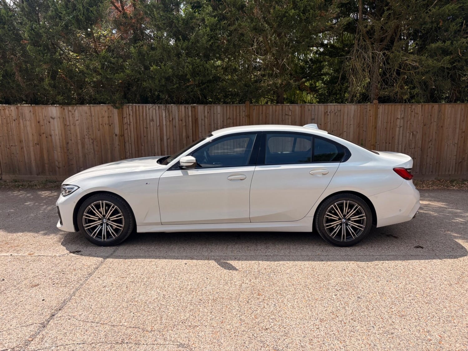 BMW 3 Series 2019 - Cars in Tonbridge