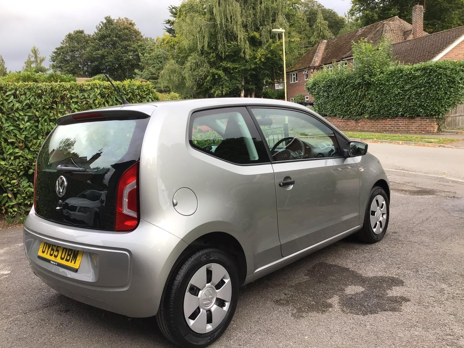 Volkswagen UP! 2015 - Cars