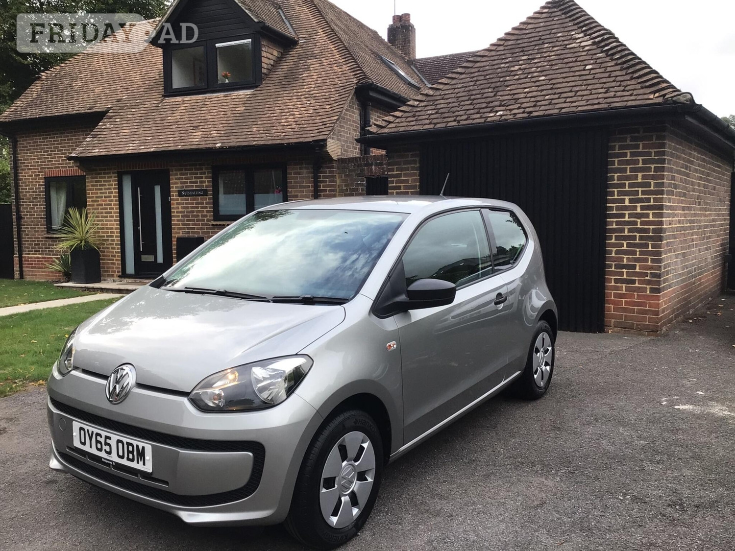 [ berth ]Volkswagen Up