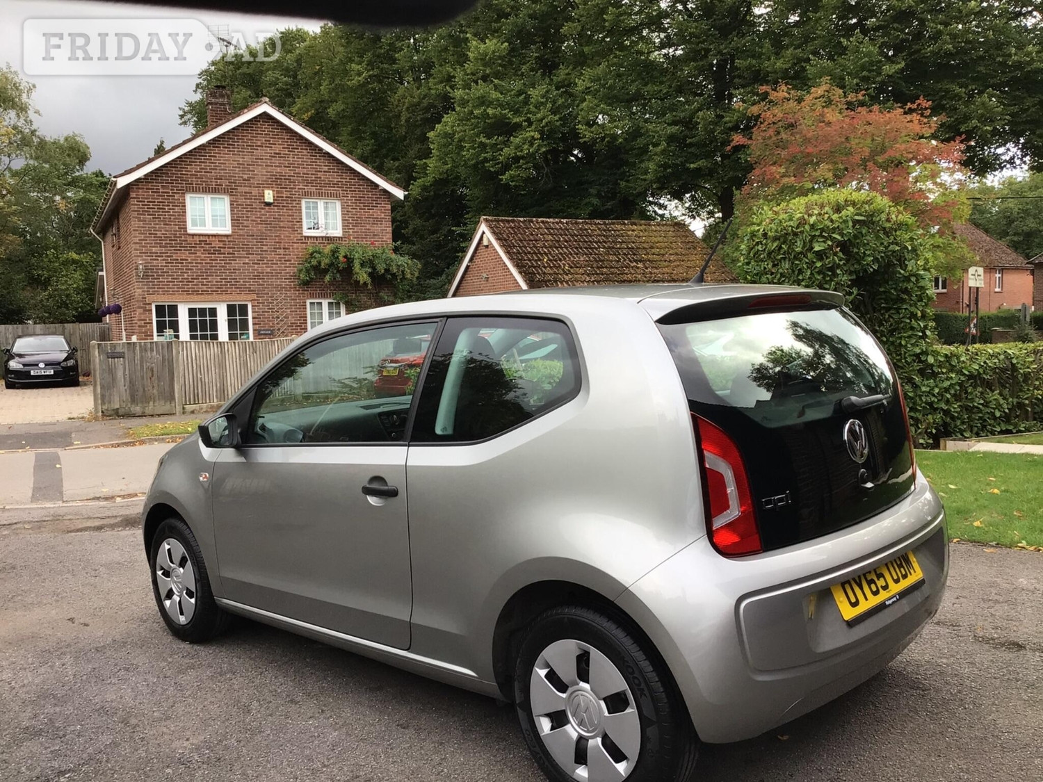 Volkswagen UP! 2015 - Cars in Winchester