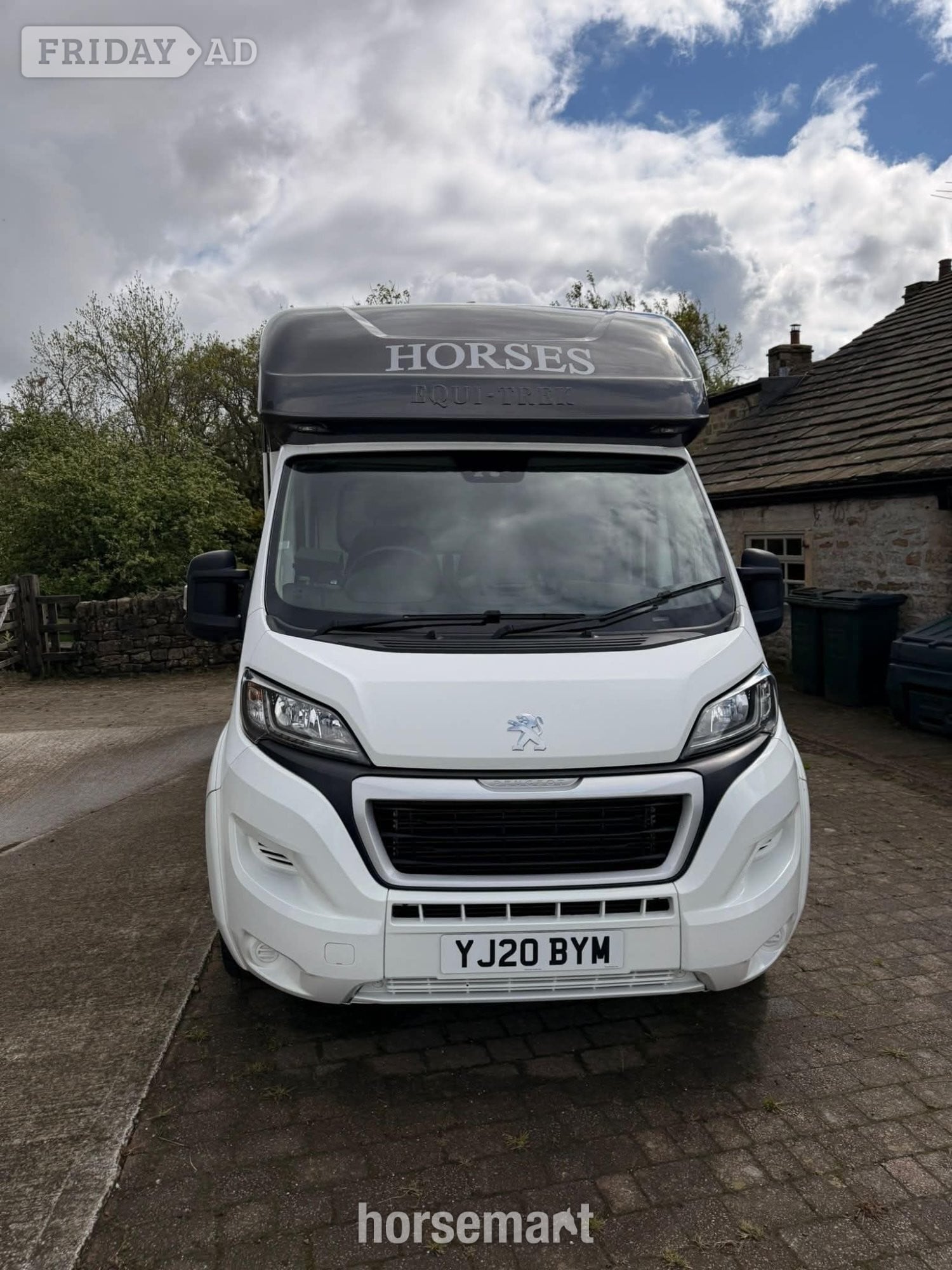 Equi-Trek Victory Excel Peugeot Horsebox in Skipton