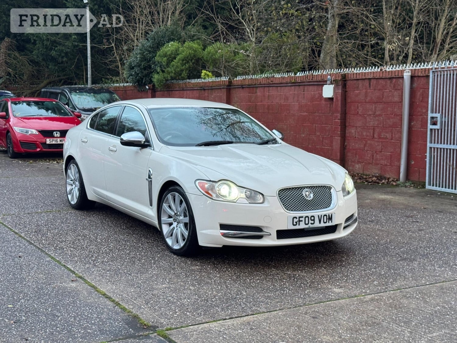 Jaguar XF 2009 - Cars