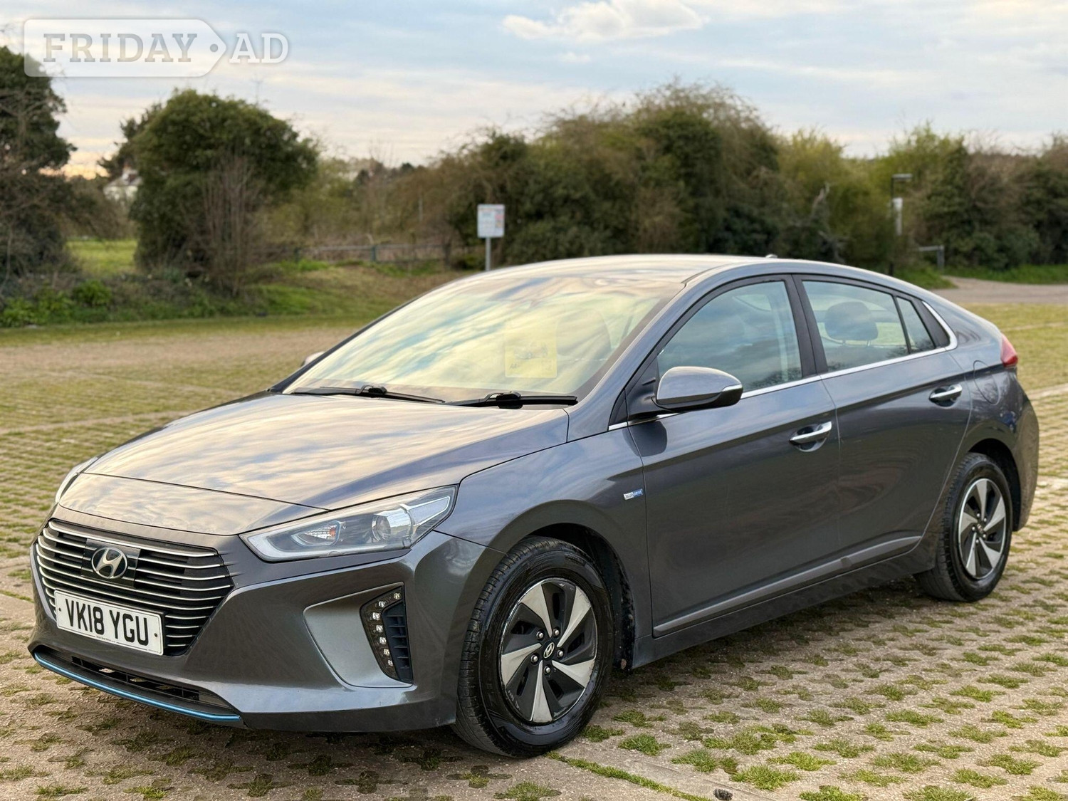 Hyundai Ioniq 2018 - Cars in Swanley