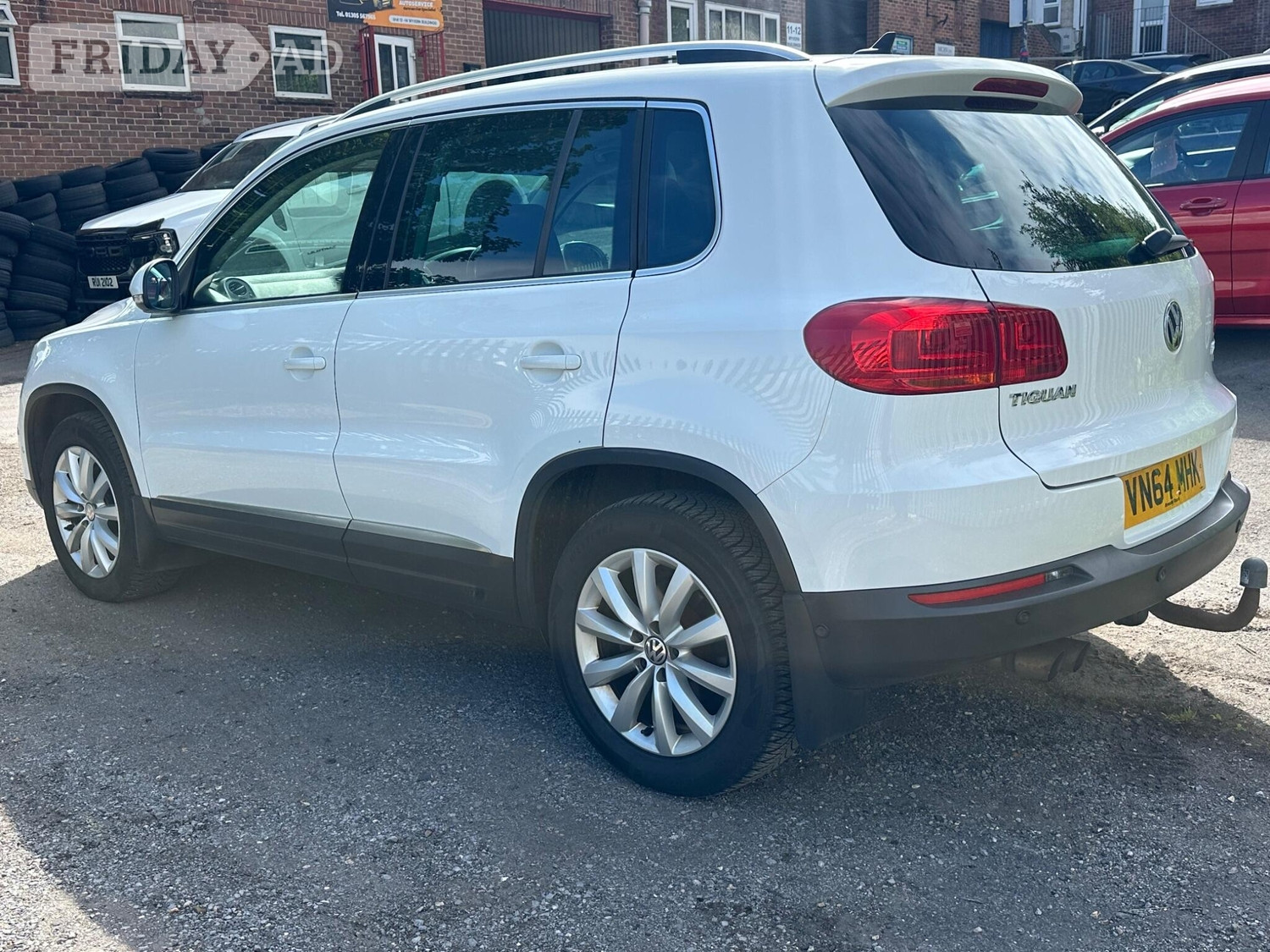 Volkswagen Tiguan 2014 - Cars in Dorchester