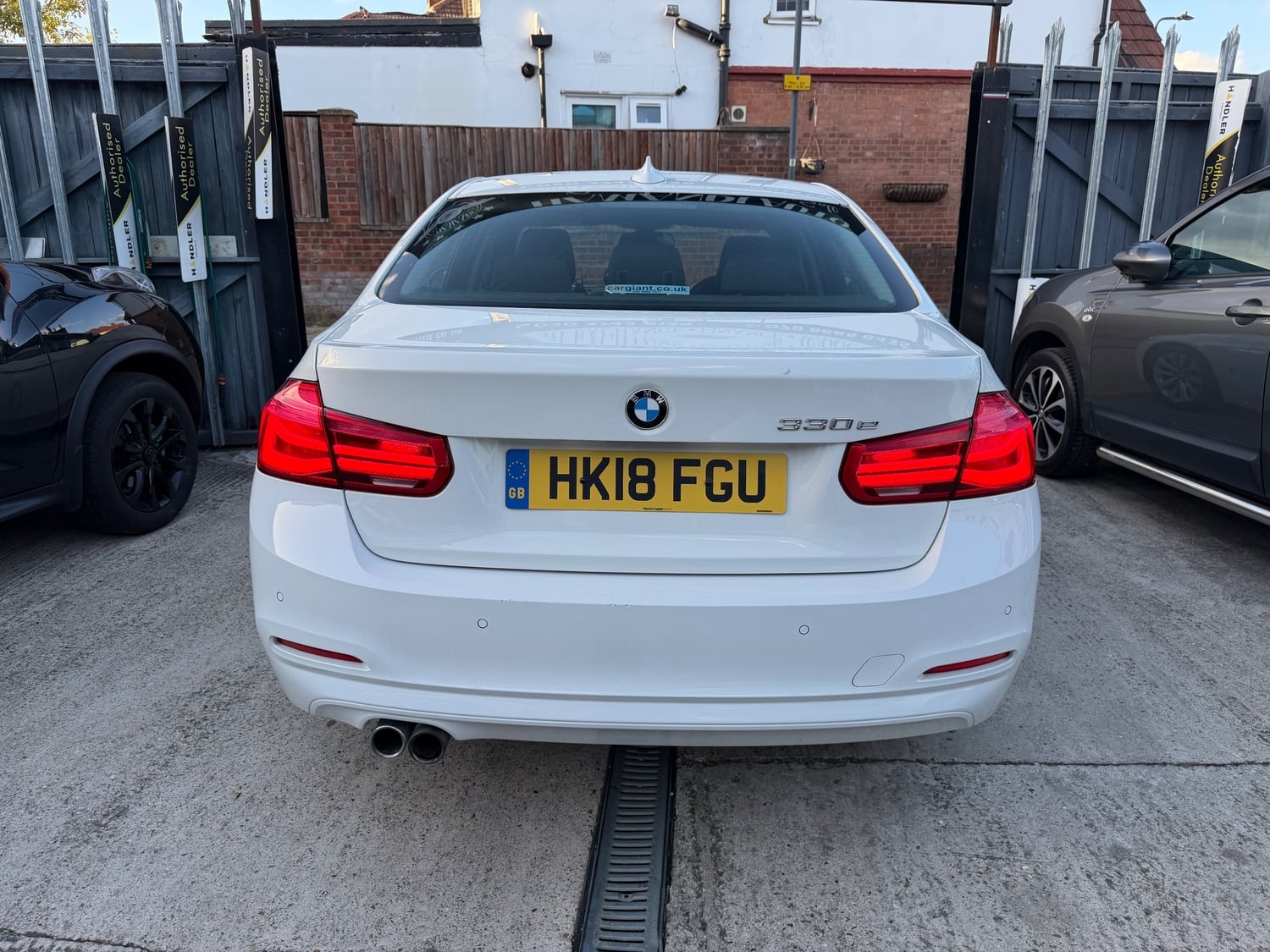[ berth ]BMW 3 Series