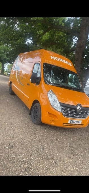 Equi-Sport Renault Master Renault Horsebox
