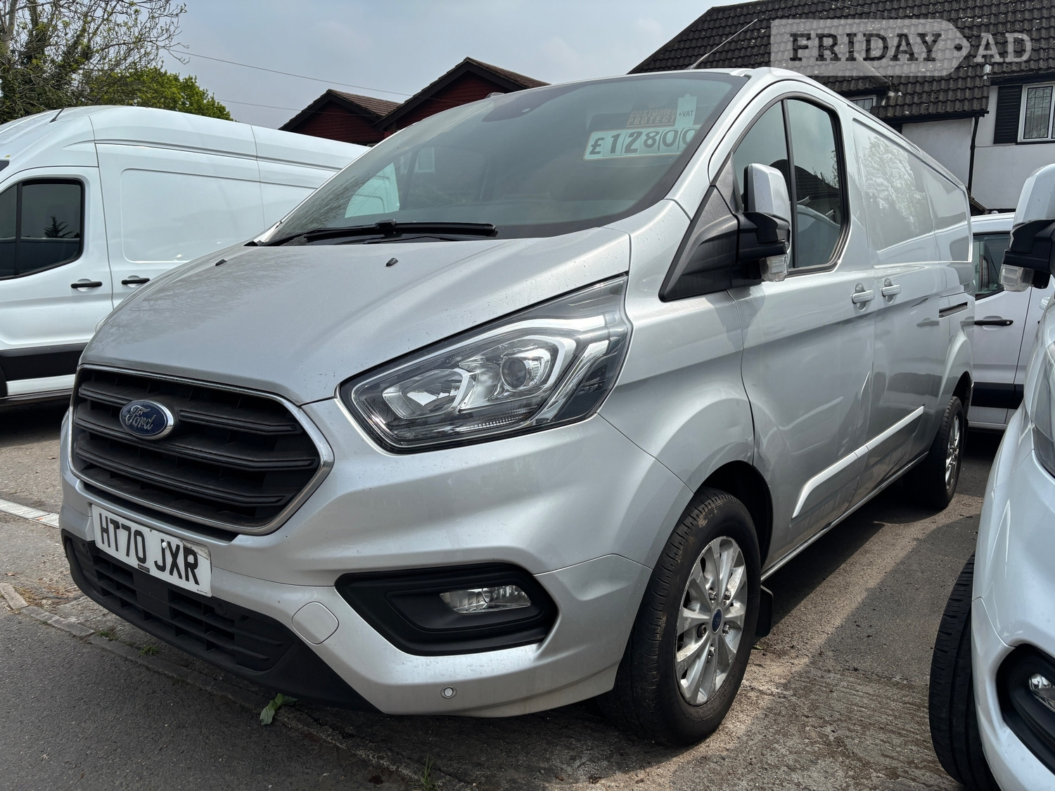 [ berth ]Ford Transit Custom