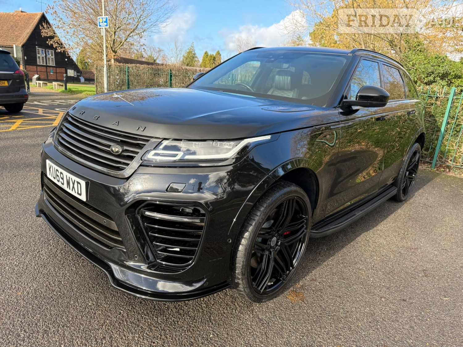 Land Rover Range Rover Velar 2019 in Hillingdon