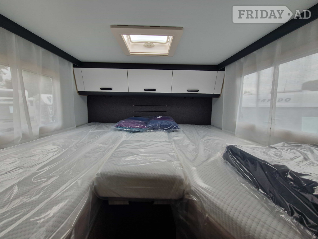 [3 berth ]Sun Living C70 DI