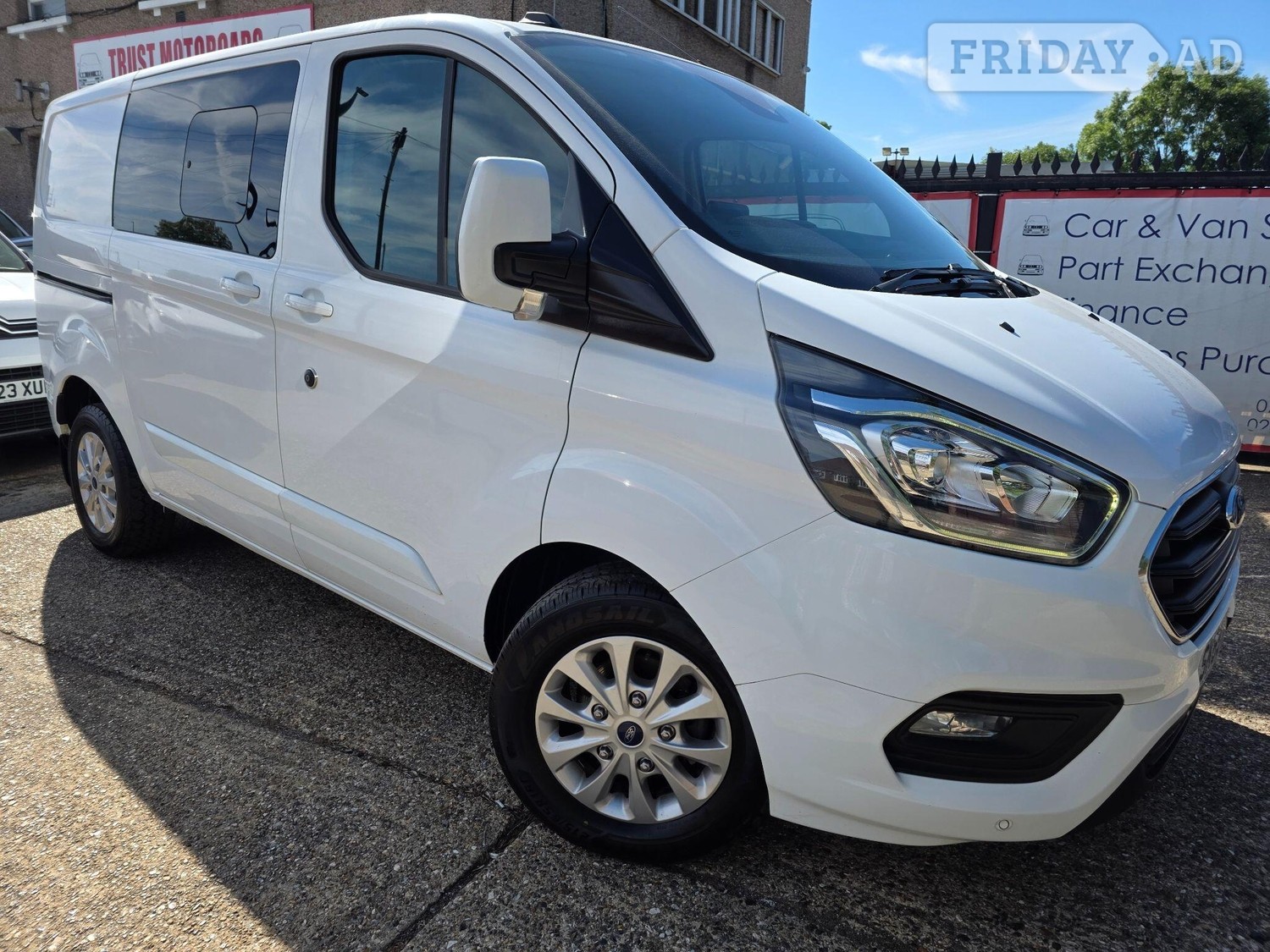 Ford Transit Custom 2020 in Hounslow
