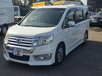 Honda Stepwagon 2012