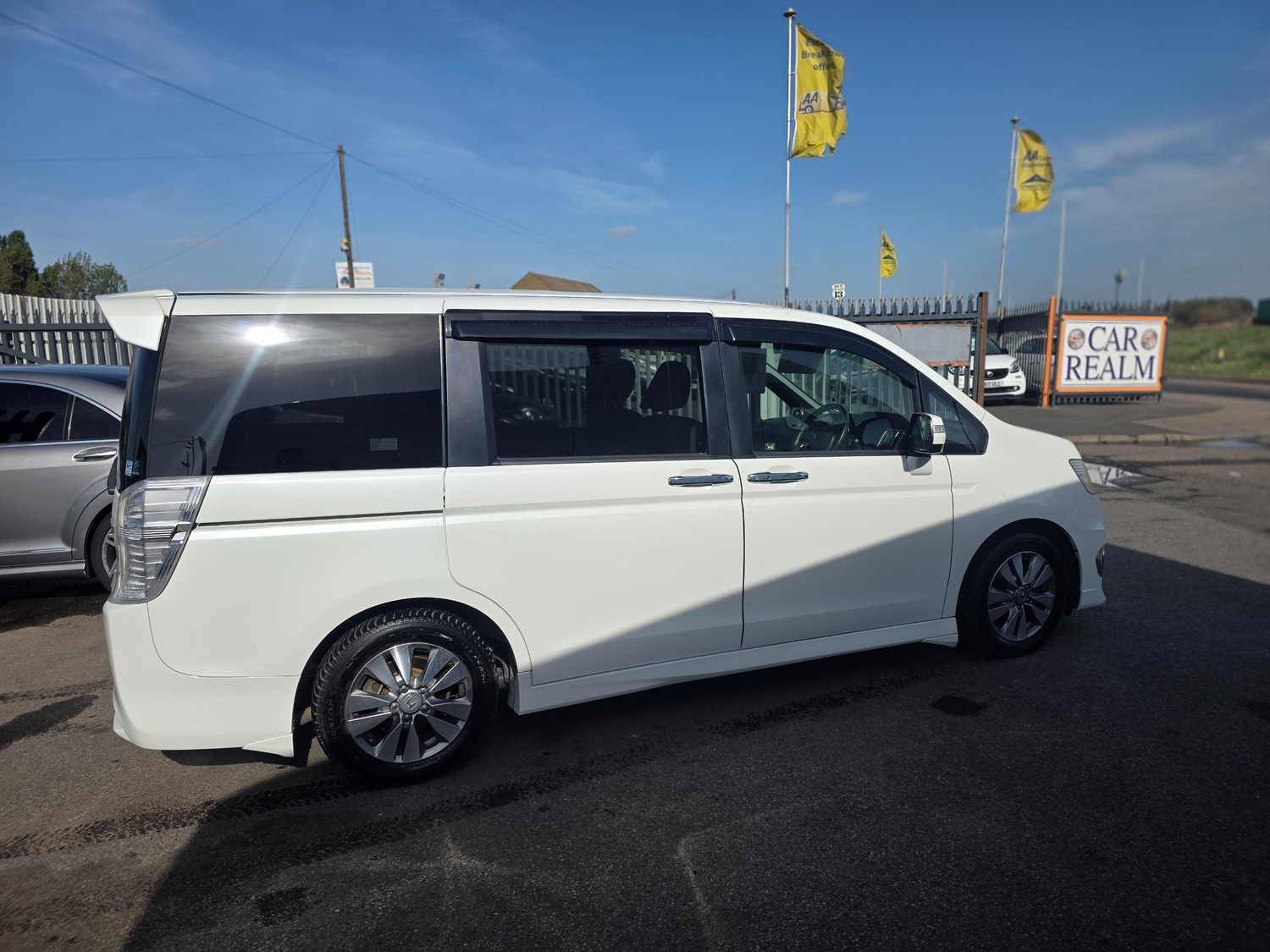 Honda Stepwagon 2013 - Cars in Havering