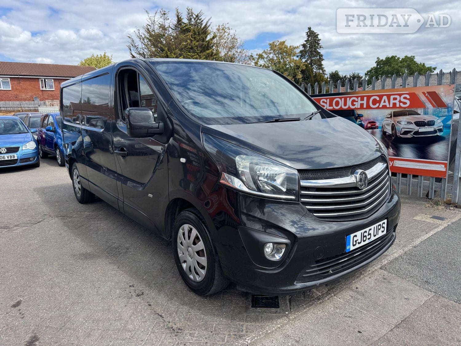 Vauxhall Vivaro 2015 - Vans & Commercial Vehicles in Slough