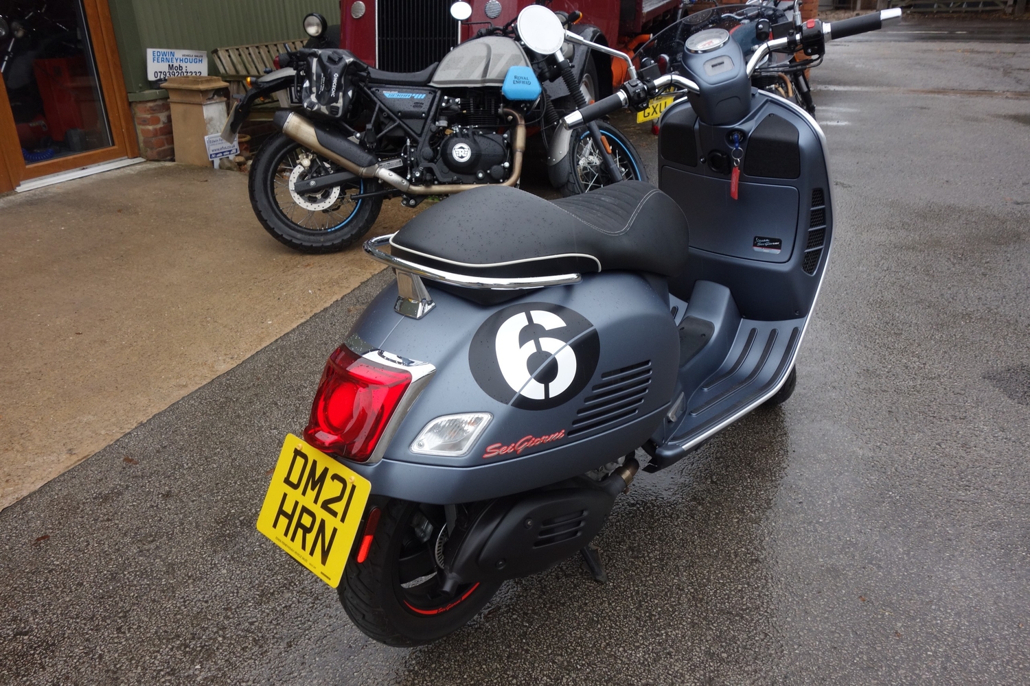 [ berth ]Piaggio Vespa