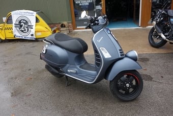 Piaggio Vespa 2021
