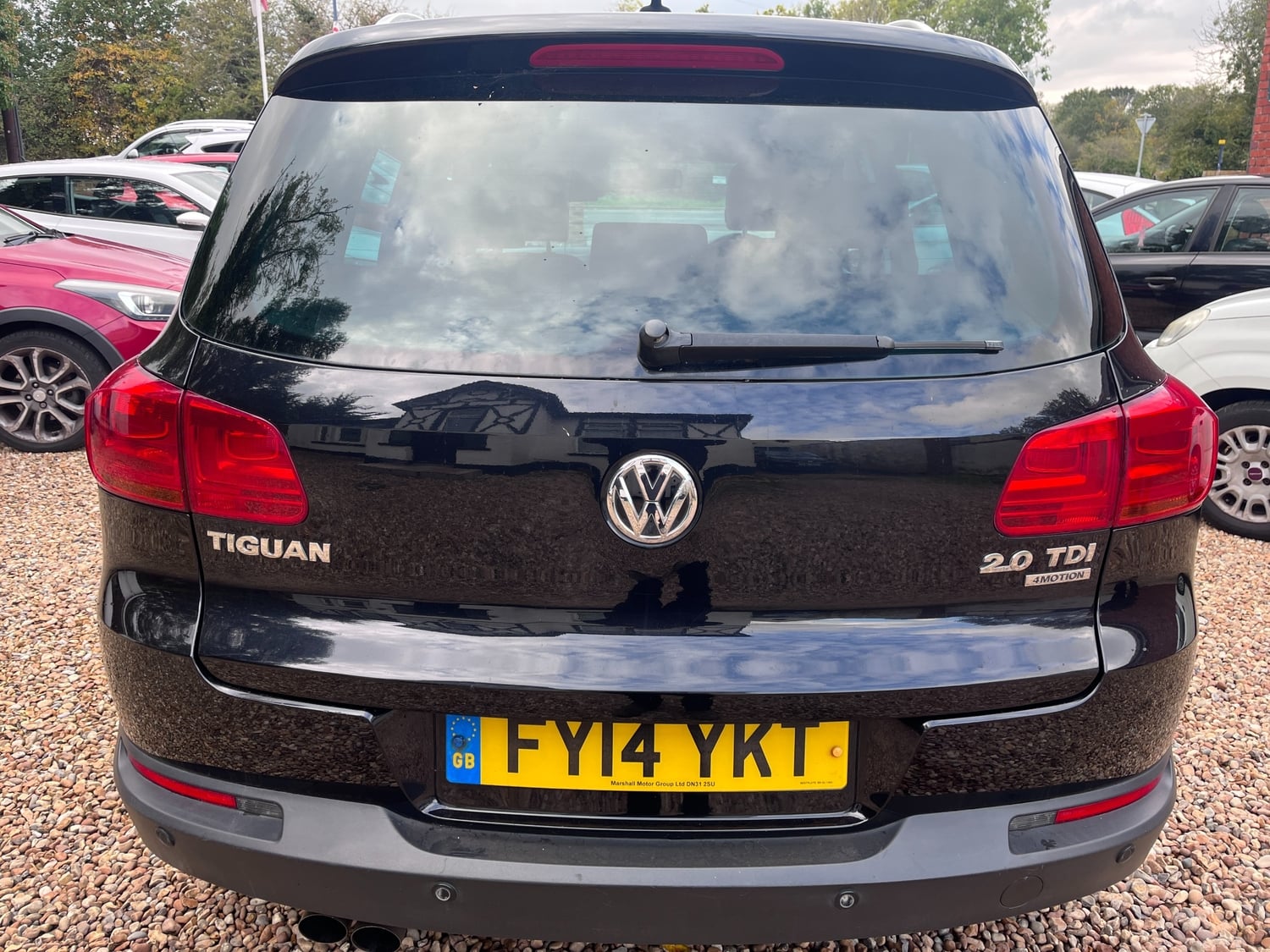 Volkswagen Tiguan 2014 - Cars