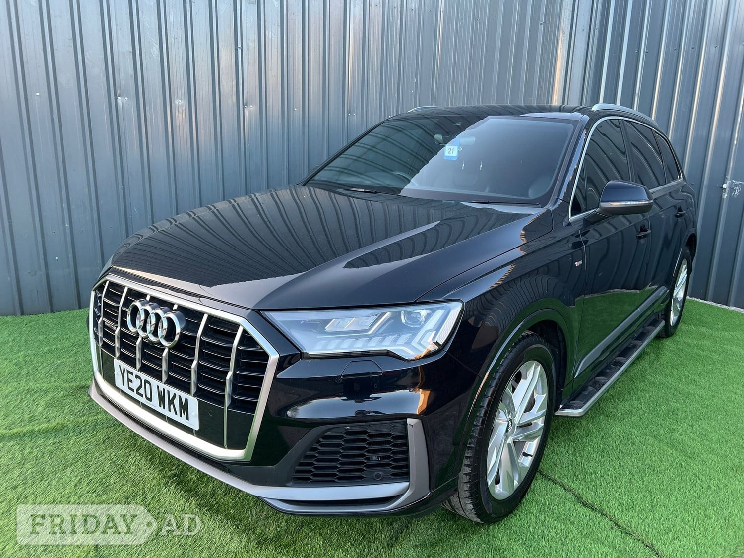 Audi Q7 2020 in Oldbury