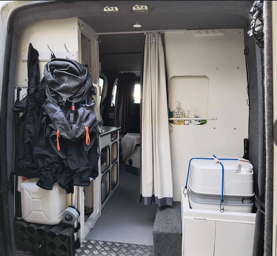 Volkswagen Crafter 2013 - Vans & Commercial Vehicles