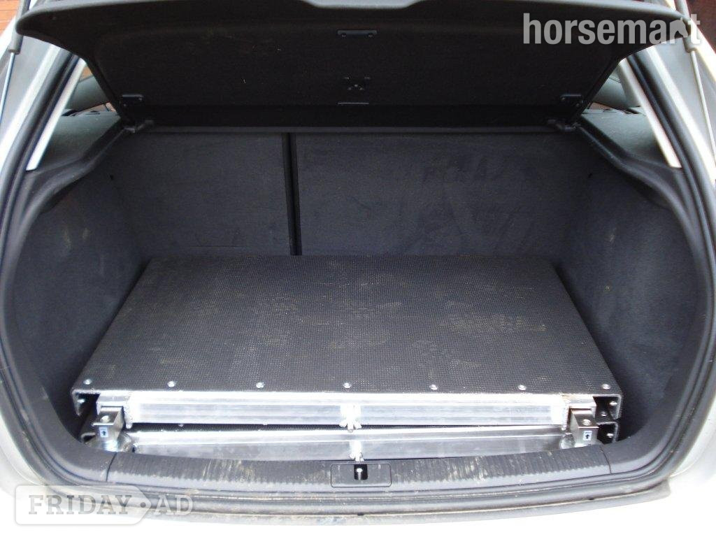 Equestrian Horse Weighing Platform - Horse Care & Equipment in Richmond