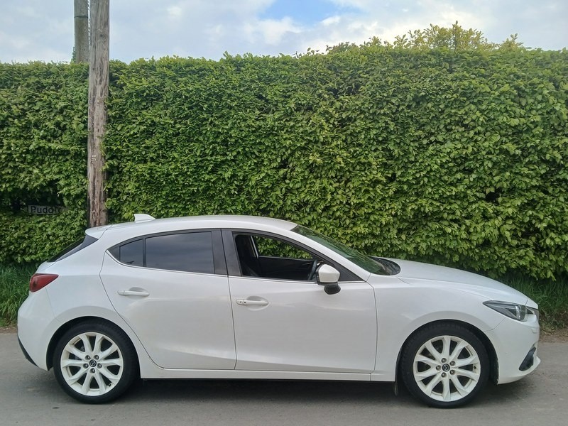 [ berth ]Mazda 3