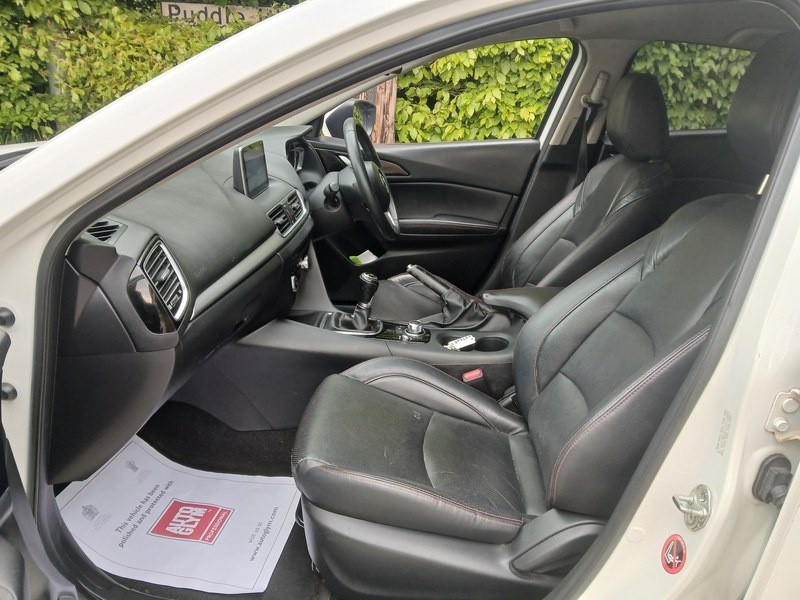 Mazda 3 2014 - Cars